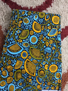 Tissu africain en coton imprimé à la cire et Ankara pour femmes de haute qualité, designs uniques et vibrants, parfait pour les robes en Libye - Product Image 6