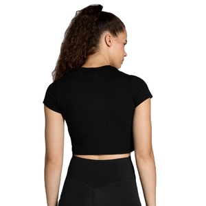 Camiseta Corta Cuadrada para Mujer, 220 GSM, Algodón Grueso, Estilo Urbano, Fabricante de Ropa Personalizada con Etiqueta Privada OEM - Product Image 3