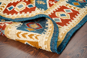 Dernier tapis d'extérieur de designer moderne tissé à la main en fil PET recyclé de haute qualité, tapis de sol coloré pour la décoration intérieure à bon prix - Product Image 3