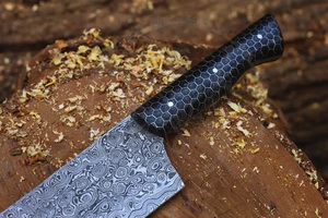 Couteau de chef professionnel japonais en acier Damas à 67 couches, 8 pouces, avec manche en résine nid d'abeille forgé - Product Image 6