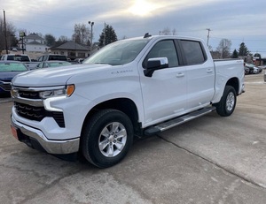 Chevrolet Silverado 1500 2023 USADO EN EXCELENTES CONDICIONES - Product Image 1