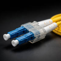Cordon de brassage optique monomode de qualité télécom SC LC UPC Simplex G657A1 FTTH à faible perte avec gaine LSZH