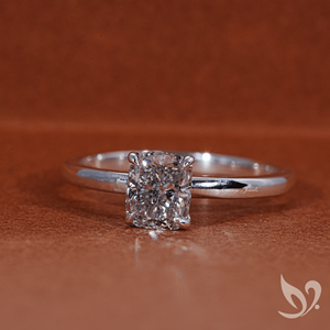 Bague solitaire en diamant de laboratoire certifié IGI, taille coussin allongée 1 carat, en or blanc 18 carats, pour fiançailles et anniversaire - Product Image 1