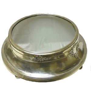 Base para Pastel de Aluminio de Estilo Único con Acabado Antiguo y Cubierta de Vidrio para Decoración de Pasteles en Hoteles, Restaurantes, Panaderías y Bodas - Product Image 4