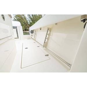 Bateau de pêche 2026 Cobia 305 CC avec coque en aluminium - Product Image 4