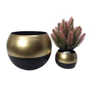 Handcrafted Decoration Metal Flower <b>Vase</b> Wholesale Manufacturer Handmade Design Metal Flower <b>Vase</b> Pot Planter. - Product Image 3