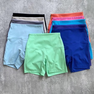 Pantalones cortos de Yoga para entrenamiento de talla grande y cintura alta para mujer - Product Image 2