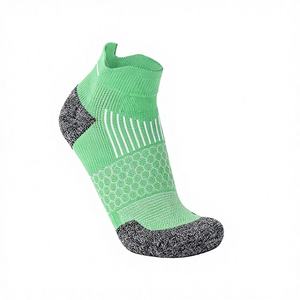 Chaussettes de compression montantes vertes respirantes en coton tricoté à motif uni, absorbant la transpiration, pour le basketball adulte, collection automne - Product Image 2