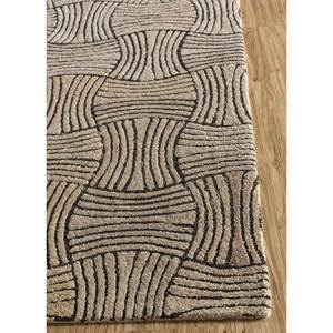 พรมขนสัตว์ทอมือลายเรขาคณิตสีเบจและสีน้ำตาล รุ่น Tahn-06 สำหรับห้องนั่งเล่น ทางเดิน ห้องนอน และทางเข้าบ้าน - Product Image 4