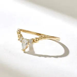 最便宜的价格实验室种植梨钻石球曲线戒指精致黄金弯曲多钻石结婚戒指