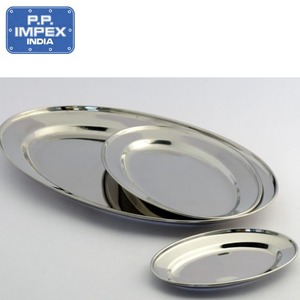 Plateau en métal texturé élégant pour servir des bonbons, des collations ou des boissons, parfait pour une fête ou un décor de table élégant - Product Image 6