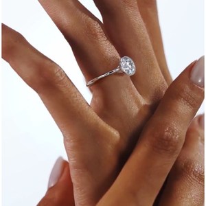 Anillo solitario de diamante de corte redondo de oro macizo de 10K, anillo de boda o compromiso de diamante cultivado en laboratorio, símbolo de amor - Product Image 4