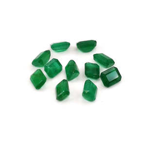 Émeraudes Naturelles Zambiennes Calibrées Octogonales, Pierres Précieuses Libres, Coupe Princesse Émeraude 5x7mm 6x8mm, Couleurs Vert Violet, Façon Pierre de Lune - Product Image 1