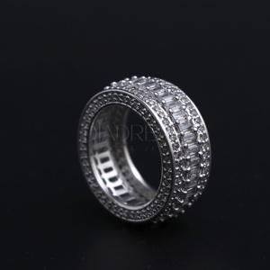 Anillo de diamante de moissanita más popular, anillo de corte redondo y baguette helado en plata de ley 925, anillo elegante de Hip Hop para hombres - Product Image 5