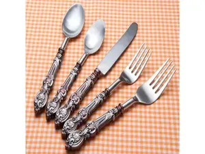 Juego de cubiertos en acero inoxidable con diseño de corte por láser, perfecto para utensilios de cocina y uso moderno en bodas, cubiertos de lujo - Product Image 3