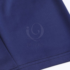 Uniforme de football personnalisé avec tissu respirant pour les matchs d'équipe, ensemble maillot et short de football léger - Product Image 5