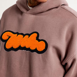 เสื้อฮู้ดดี้ปักลายเชนิลล์สำหรับผู้ชาย ซักง่าย ทนทาน ผ้าฝ้าย 100% ระบายอากาศได้ดี ป้องกันรอยยับ เหมาะสำหรับใส่ลำลองในฤดูหนาว - Product Image 6