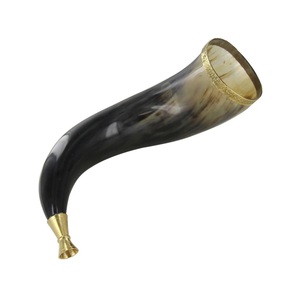 Authentique viking corne à boire tasse rustique guerrier médiéval tankard sculpté gobelet fait à la main traditionnel naturel nordique hydromel navire - Product Image 3