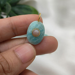 Colgante de Piedra Doble de Amazonita Natural, Colgante Ovalado Único para Joyería Artesanal al por Mayor - Product Image 3