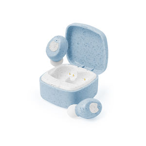 Auriculares/Tecnología y Accesorios/Artículos Sostenibles 2017 - Product Image 1