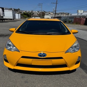 Toyota Prius c Two 2014 Usado en Buen Estado - Product Image 1