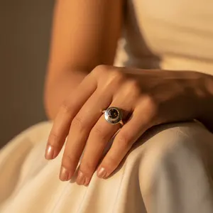 Bague en argent sterling 925 avec grenat turquoise ou rubis, plaqué rhodium et incrustation de pierre naturelle - Product Image 3