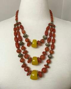 Elegante Juego de Collar y Aretes de Resina Negra Hechos a Mano, Joyería de Cuentas Gruesas y Estilosa, Gargantilla de Resina para Mujer, Artesanía bh - Product Image 1