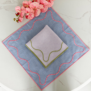 Serviette en lin 100% blanc uni avec monogramme et plusieurs motifs - Product Image 6