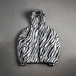 Veste matelassée rétro en nylon à fermeture éclair, impression numérique intégrale personnalisée 2026, streetwear solide, pour hommes, hiver - Product Image 1