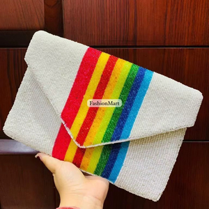 Bolso de Mano con Cuentas Hechas a Mano con Rayas de Arcoíris, Estilo Bohemio Chic para Fiestas y Eventos - Product Image 1