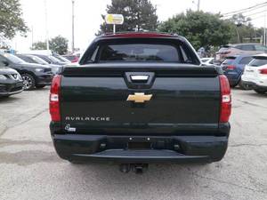 Chevrolet Avalanche LTZ Black Diamond d'occasion haut de gamme à prix réduit à vendre - Product Image 6