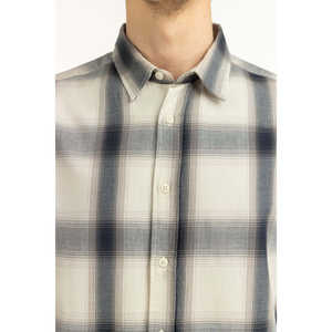 Chemises décontractées pour hommes 100% coton flanelle satinée coupe classique pour le travail de bureau Fournisseur ODM MN-CS-WS25-297 - Product Image 3