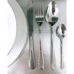 Ensemble de couverts de luxe en acier inoxydable 5 pièces avec finition polie en or parfait pour la vaisselle de restaurant élégante et les mariages - Product Image 2