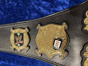 Cinturón de campeonato personalizable Premium Diseño único para premios de reconocimiento deportivo Opciones de tamaño personalizado - Product Image 3