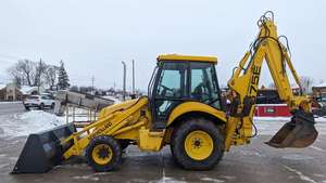 Achetez une chargeuse-pelleteuse New Holland 675E d'occasion à bas prix, prix de gros abordables, qualité supérieure, efficacité et performance à vendre - Product Image 2