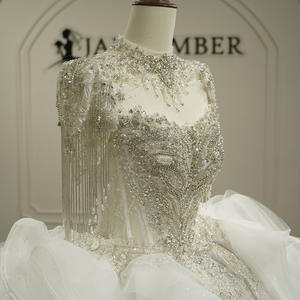 Vestido de Novia Moderno GT26057 con Cuello Alto, Borlas, Volantes, Cola de Capilla, Encaje, Lentejuelas y Flores, Largo hasta el Suelo - Product Image 5