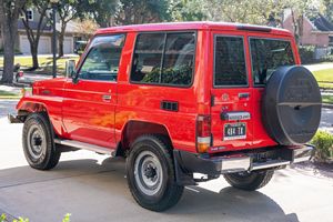ÉDITION CLASSIQUE 1999 LANDCRUISERS HZJ71 SÉRIE 70 DIESEL 6 CYLINDRES - Product Image 5