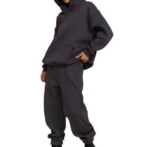 ผู้ผลิตชุดวอร์มสตรีทแวร์ ชุดวอร์มผ้าฝ้ายฟลีซเนื้อนุ่ม ระบายอากาศได้ดี ชุดสเวตสูทแบบกำหนดเอง กางเกงวอร์มและเสื้อฮู้ด ชุดวอร์มผู้หญิง - Product Image 6