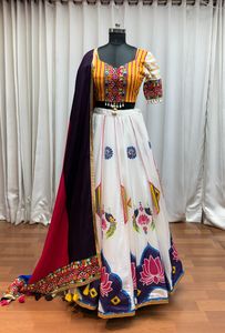 ออกแบบ gaji Silk ด้วยการพิมพ์ดิจิตอลและกระจกทำงาน lehenga choli expoert อินเดียและอุปทานในอัตราที่ต่ำที่สุด - Product Image 5