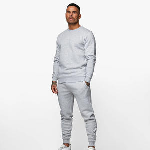 Ensemble de survêtement décontracté gris pour homme, sweat-shirt à col rond et pantalon de jogging en coton respirant, grande taille, avec logo personnalisé, le plus vendu - Product Image 1