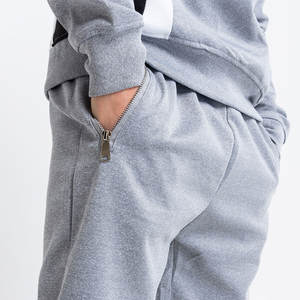 Conjunto Deportivo de 2 Piezas para Hombre, Sudadera con Capucha y Pantalones Cortos de Felpa de Algodón Grueso, Estilo Casual, Diseño Liso, Novedad al por Mayor - Product Image 6