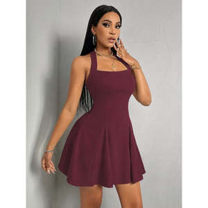 Robe courte en scuba à col halter et motif géométrique pour femme, 37557 - Bourgogne - Product Image 3
