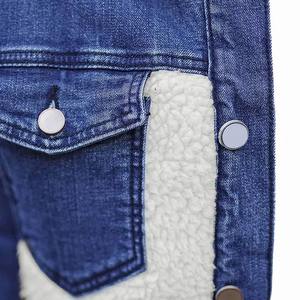 Veste en jean classique pour homme, denim délavé personnalisé avec doublure en sherpa/ Fourrure, veste en jean en gros, veste en fourrure en jean tendance pour homme - Product Image 4