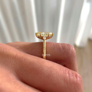 Bague de fiançailles élégante et tendance en diamant de laboratoire de forme marquise, jaune fantaisie, clarté VVS, certifiée IGI, or blanc, or rose, jaune - Product Image 2