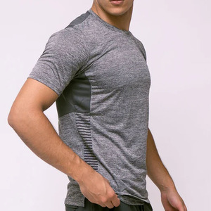 Camiseta de fitness personalizada Diseño de patrón sólido con material de poliéster/algodón 280 gramos Tela de punto Estilo formal - Product Image 2