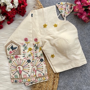 Beau chemisier à col en V en coton pur KHADI Style d'été formel avec tissage à la main Khadi coton multi-fils et chemisier brodé - Product Image 5