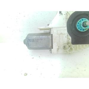 MOTEUR ÉLECTRIQUE DE LUNETTE AVANT GAUCHE VOLKSWAGEN Sharan 4ème Série 8K0959801 (10>) - Product Image 4