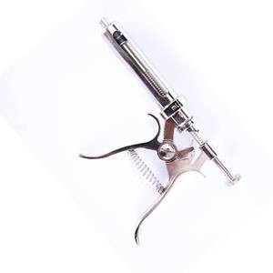 Heavy-Duty <b>Veterinary</b> <b>Syringe</b> for Long-Lasting Performance in Animal Care - Product Image 3