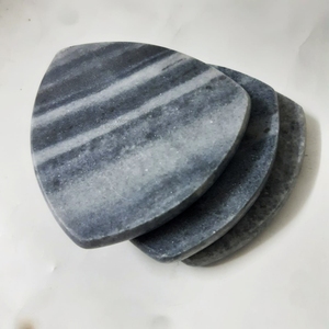 Posavasos de Mármol Ace, Piedra Natural Cuadrada Gris con Incrustaciones de Latón, Posavasos Ecológicos Retro para Bebidas, Logotipo Personalizado, Elegantes Tapetes - Product Image 5