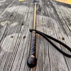 Nueva Látigo de Equitación Bordada 2026 de Alta Calidad, Látigos Personalizados para Caballos a Bajo Precio, Servicio OEM Disponible - Product Image 4